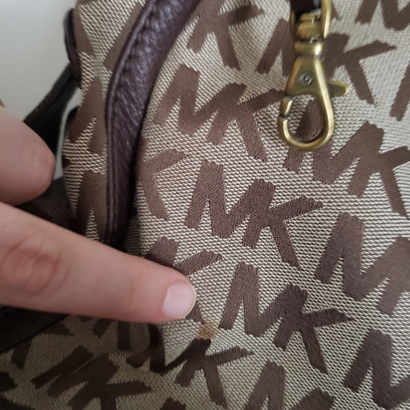 Like New! Michael Kors Signature Jacquard and Leather Hobo Bag. Still Has Tag! - Picture 5 of 7
